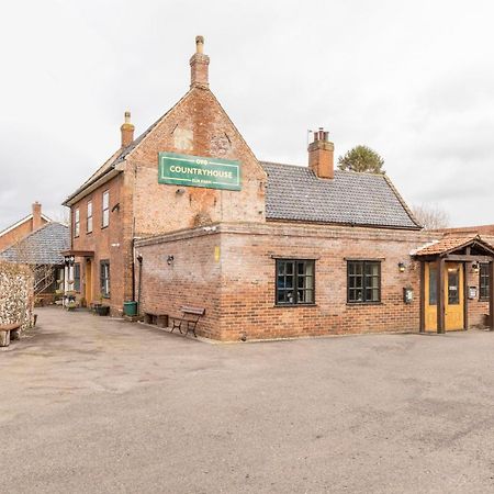 Oyo Elm Farm Country House, Norwich Airport Horsham St Faith Buitenkant foto