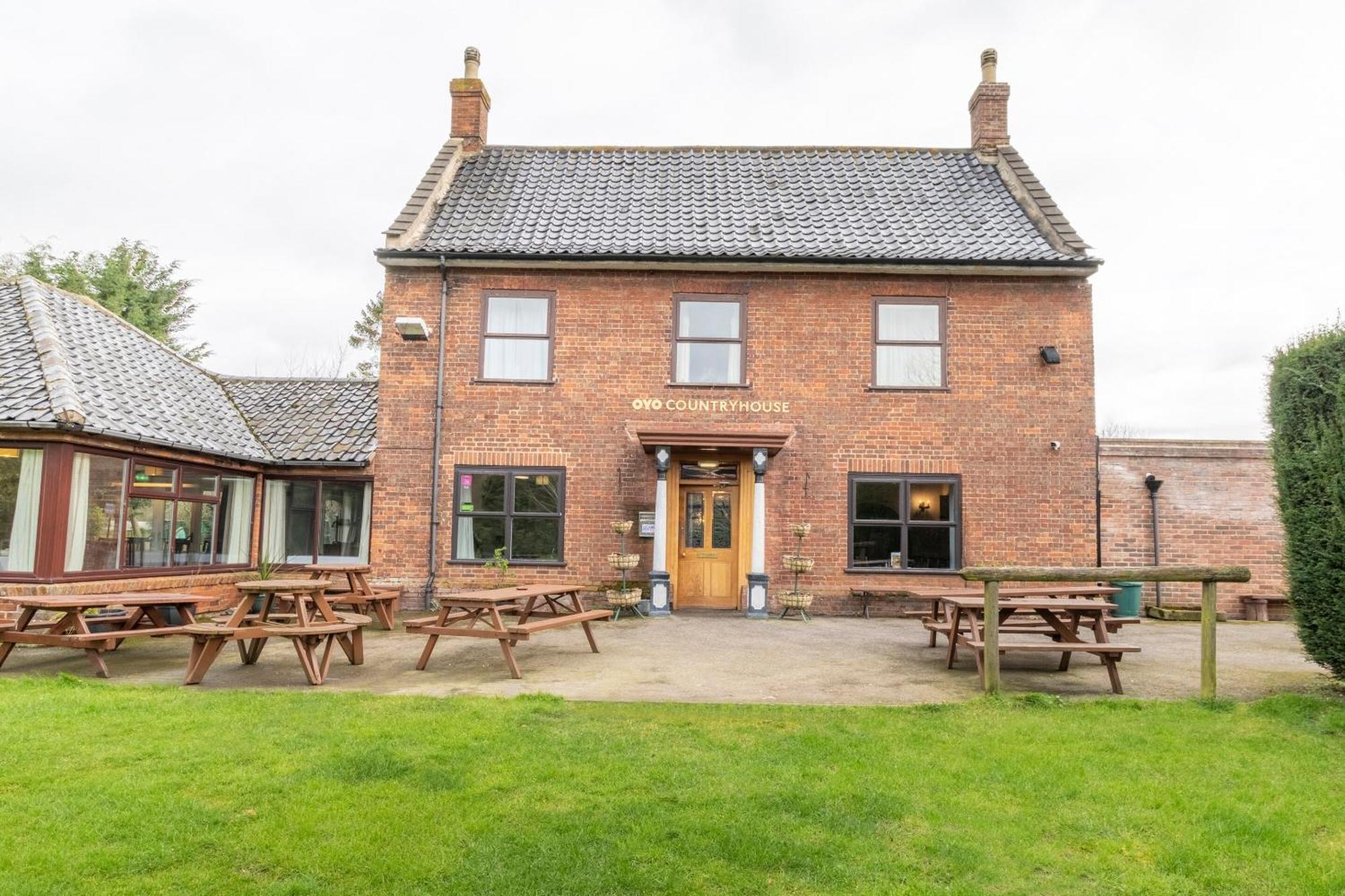 Oyo Elm Farm Country House, Norwich Airport Horsham St Faith Buitenkant foto